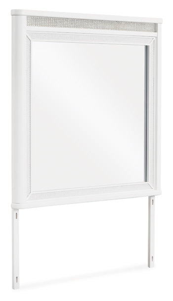 Chalanna Nightstand - White