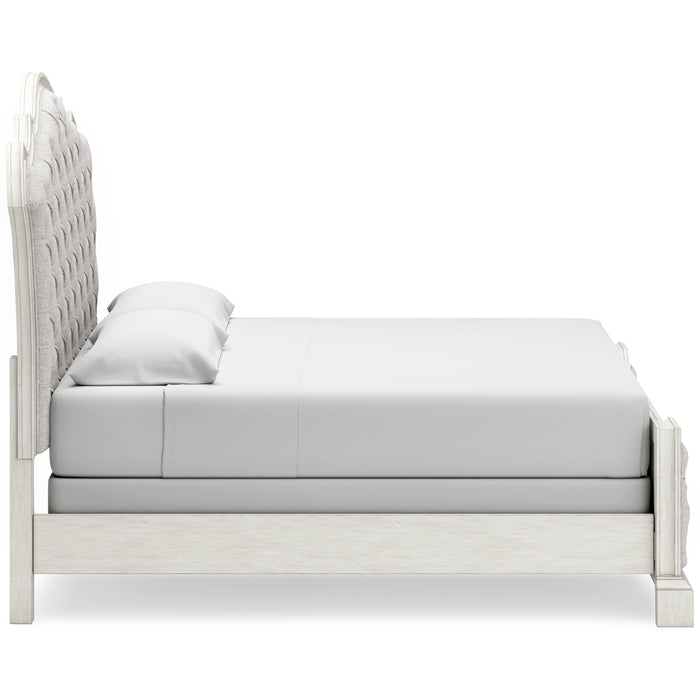 Arlendyne King Upholstered Bed