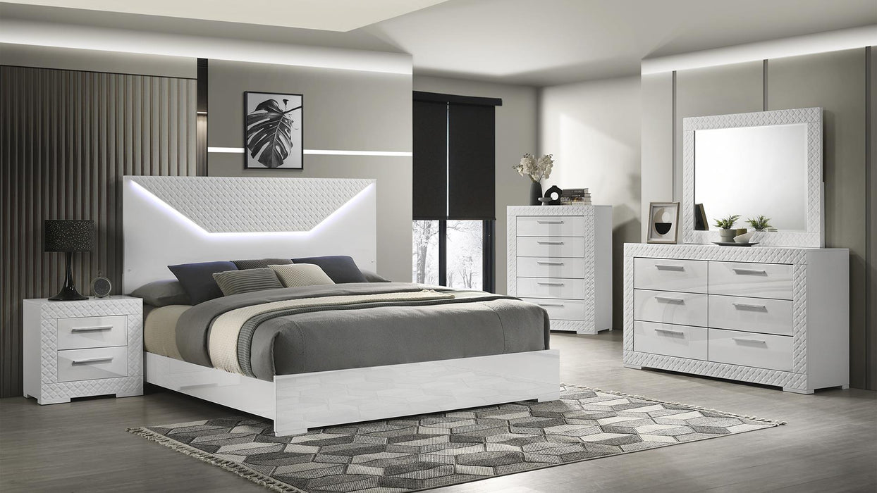 Blanca Bedroom Set – Blanca King 5 Pc Bedroom Set in White by Galaxy Home Furnishings