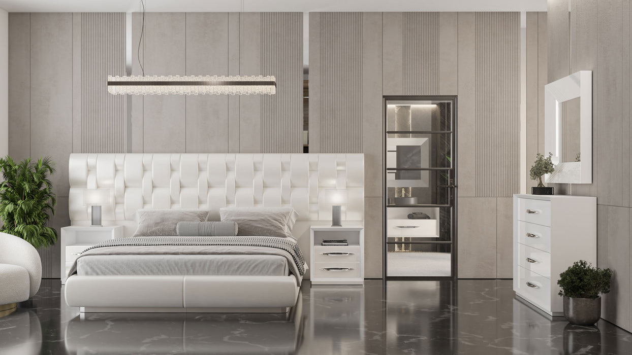 Emporio White Queen size Bed