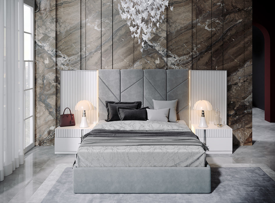 Helen Queen size Bed