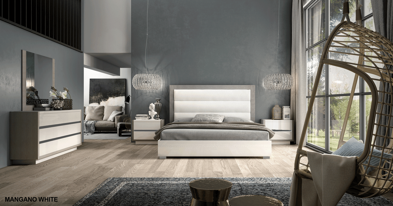Mangano Bed