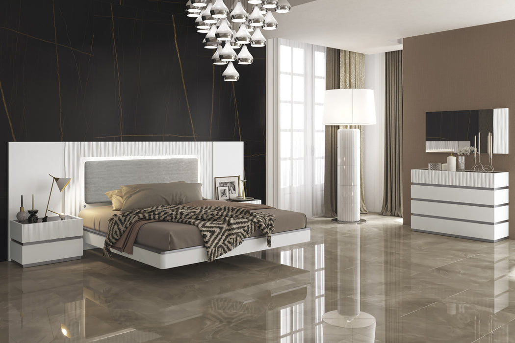 Marina White Bed with Frames