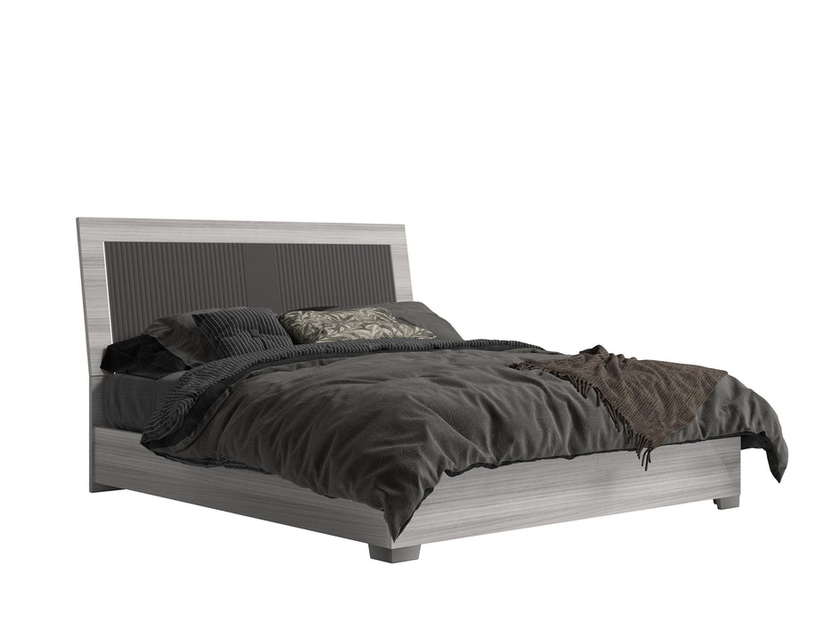 Mia Bed with Frames