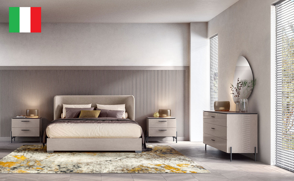 Silvia Bed with Frames