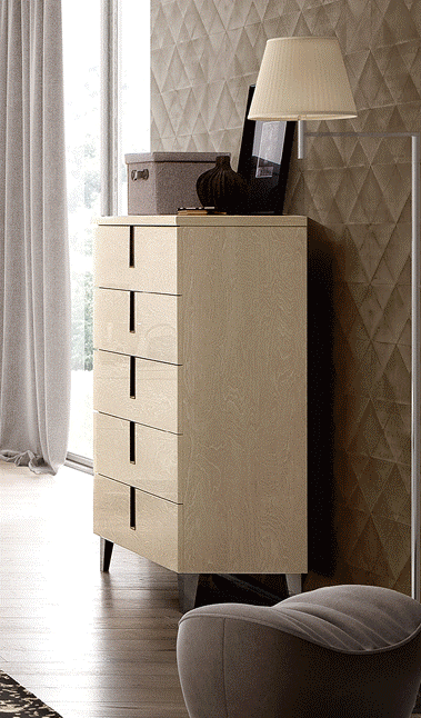 Camel Ambra Chest