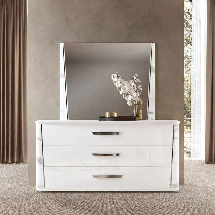 Anna Status Dresser/mirror