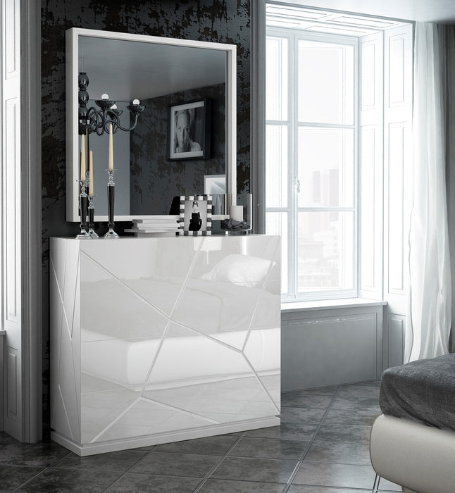 Kiu dressers / mirrors