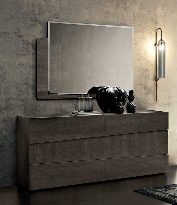 Platinum mirror