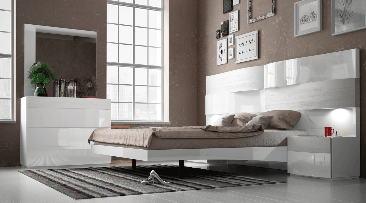 Cordoba QS Bedroom