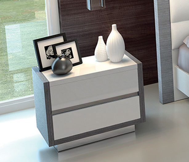Mangano Bedroom