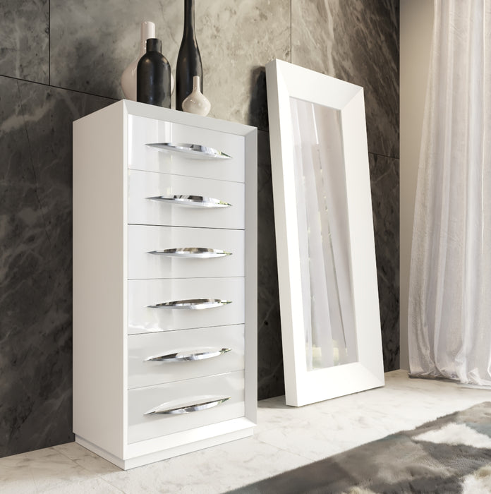 Orion Bed with Carmen cases