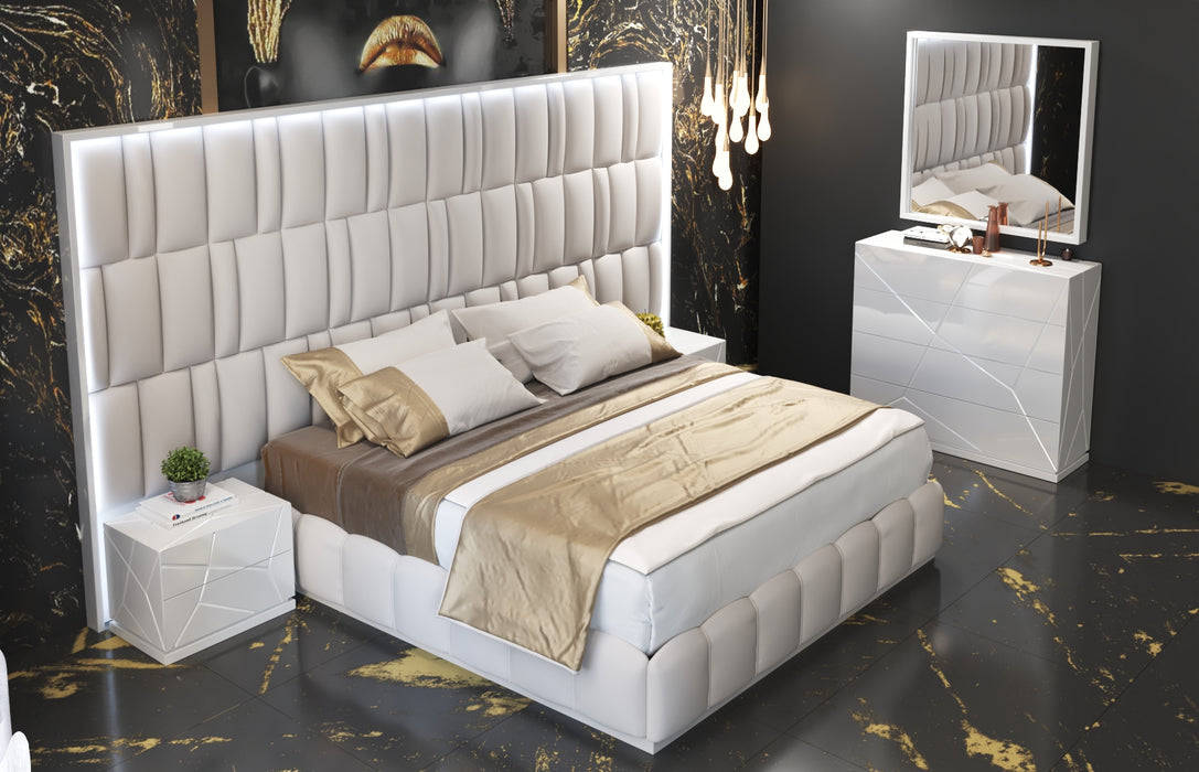 Orion Bed with Kiu cases