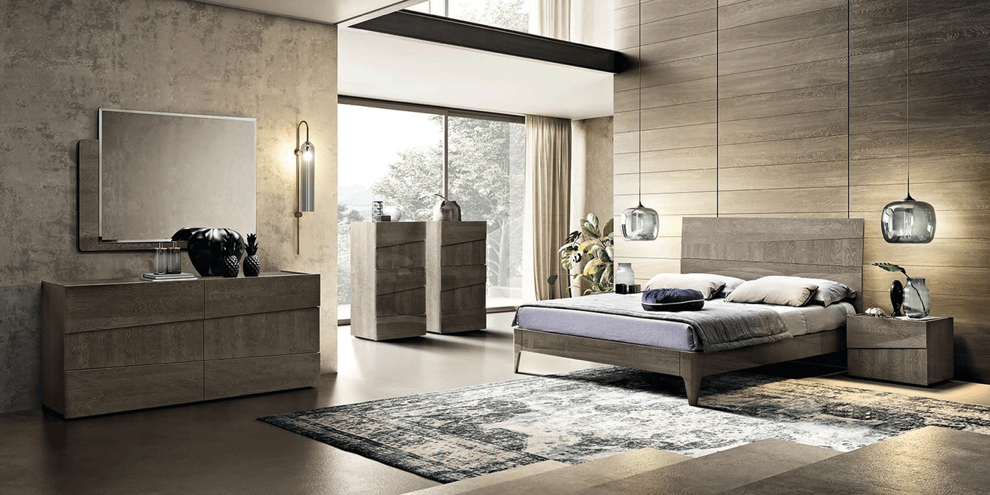Tekno Bedroom Silver Burch