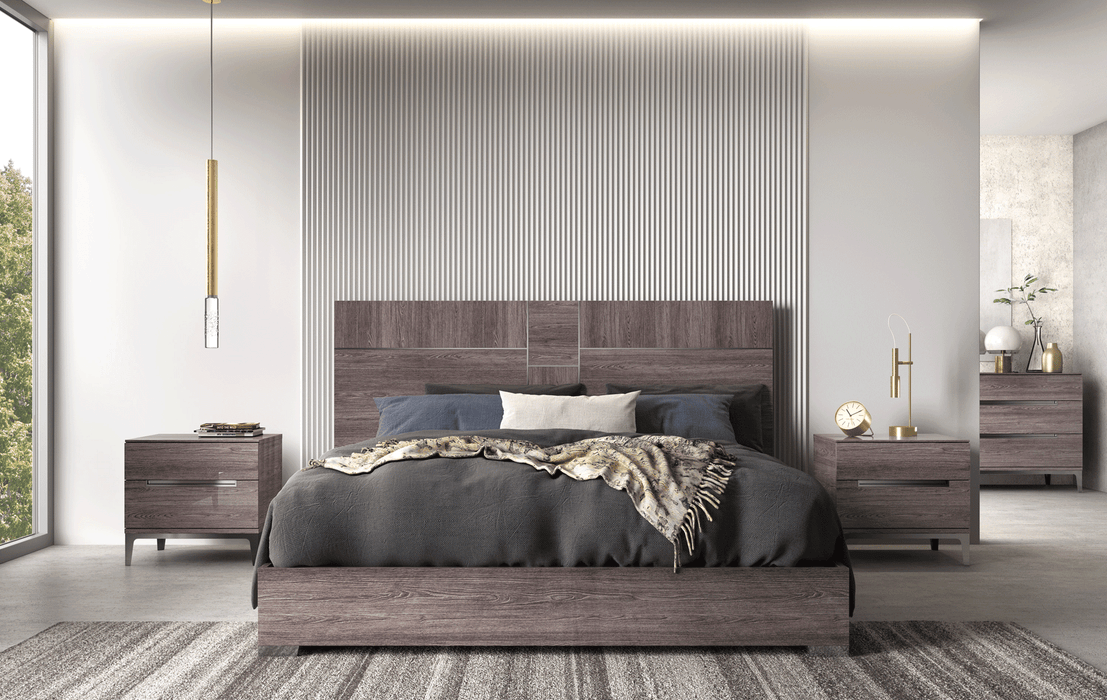Viola Bedroom
