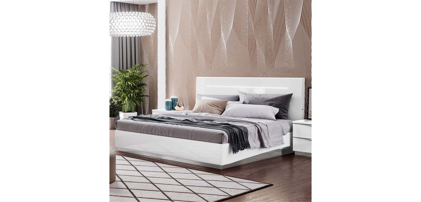 Onda LEGNO White Bedroom