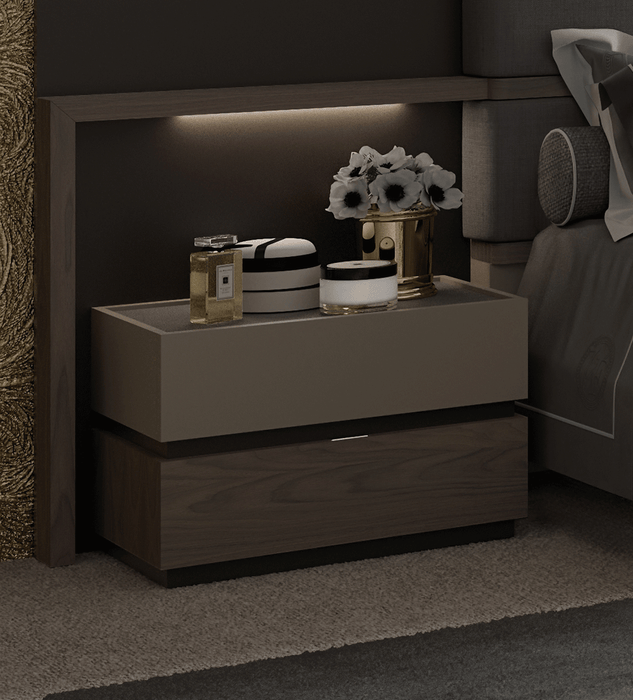 Leo Bedroom