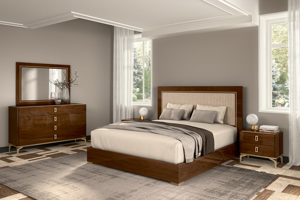 Eva Nightstand