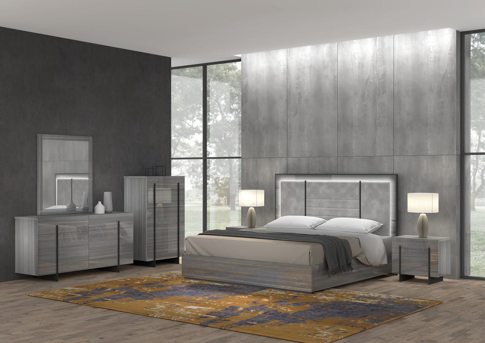 Blade Premium Bed in Light Moon Grey 