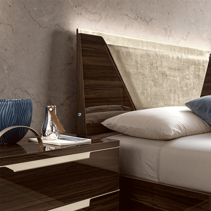 Smart Bedroom Walnut by Camelgroup – Italy