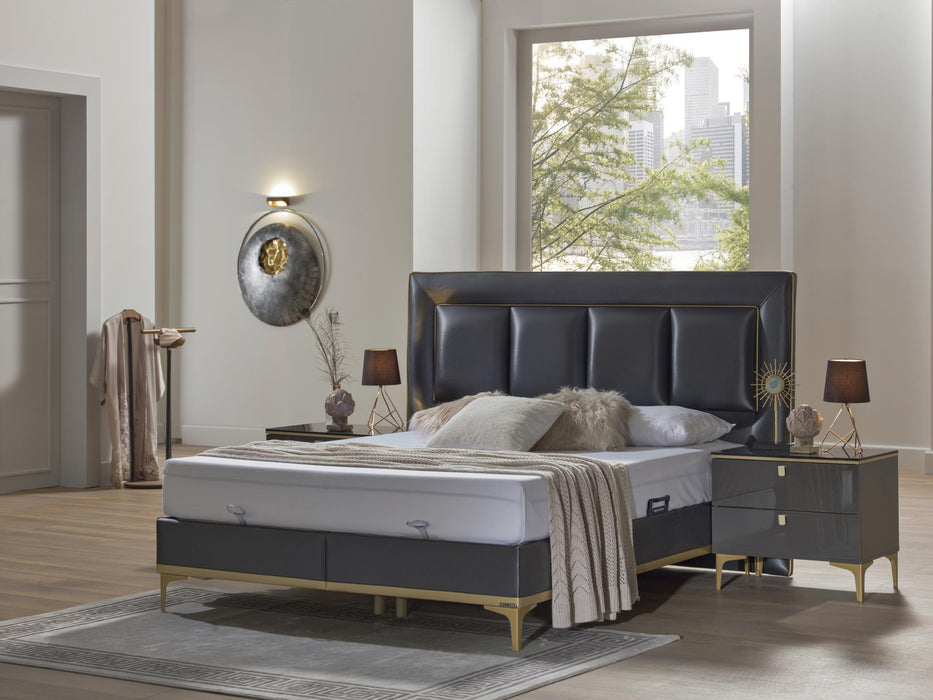 Carlino Headboard