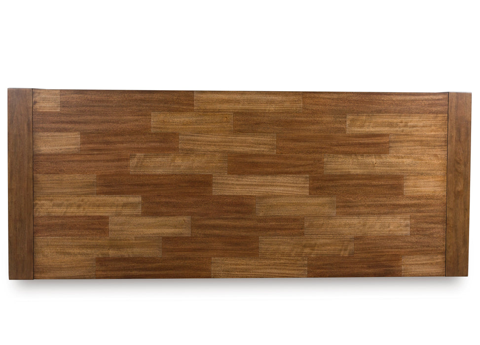 Kraeburn Dining Table