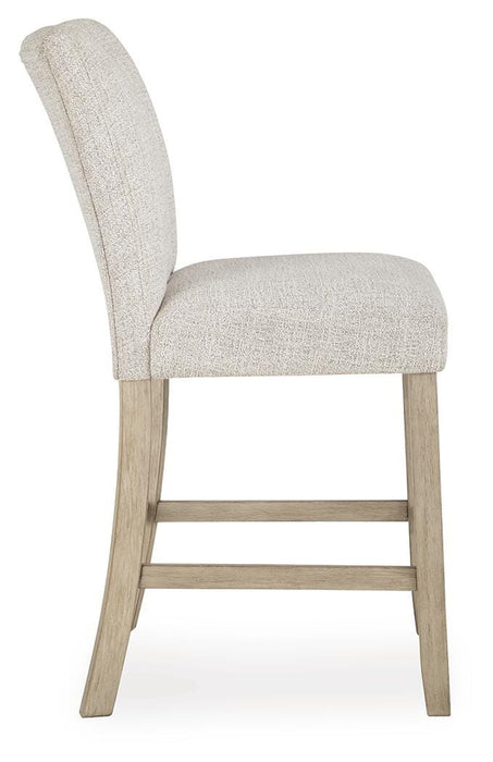 Larawyn Counter Height Barstool - image 7