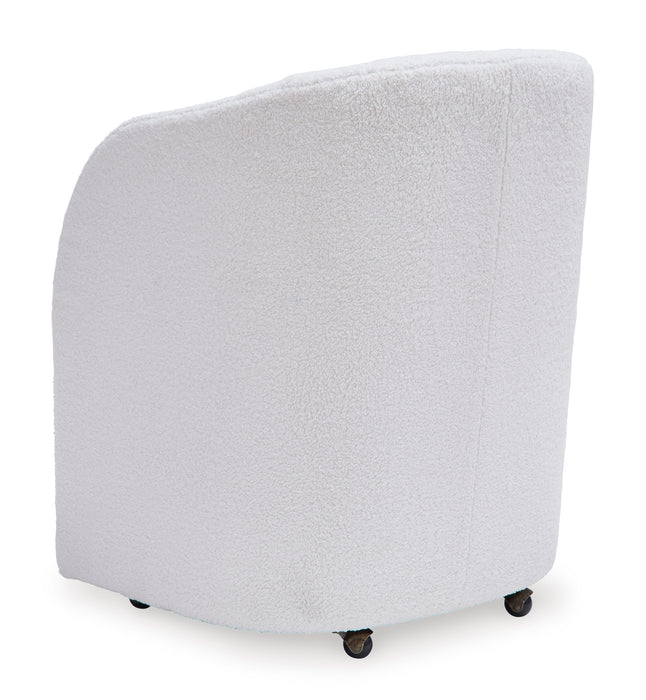 Rowanbeck Dining Chair