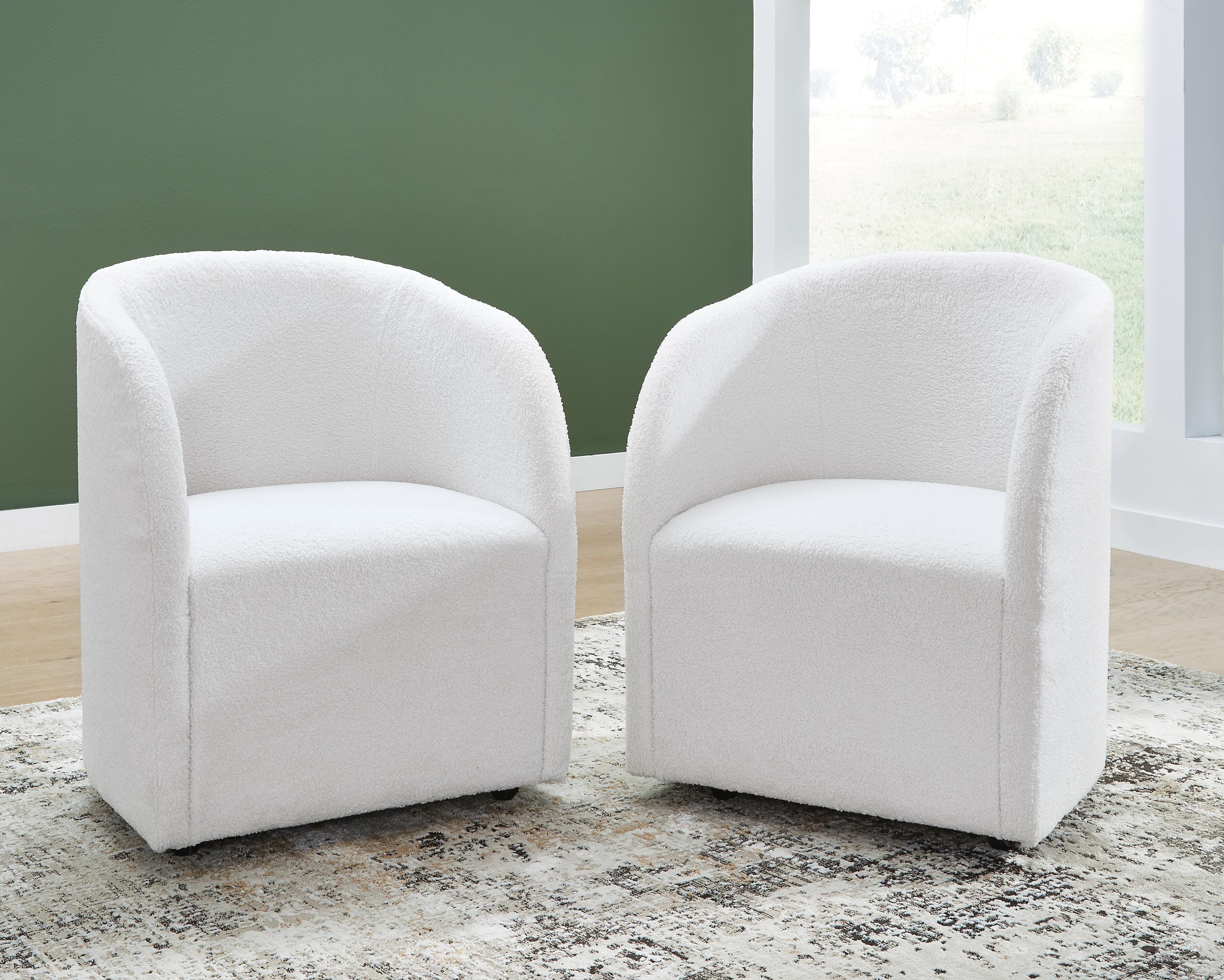 Rowanbeck Dining Chair