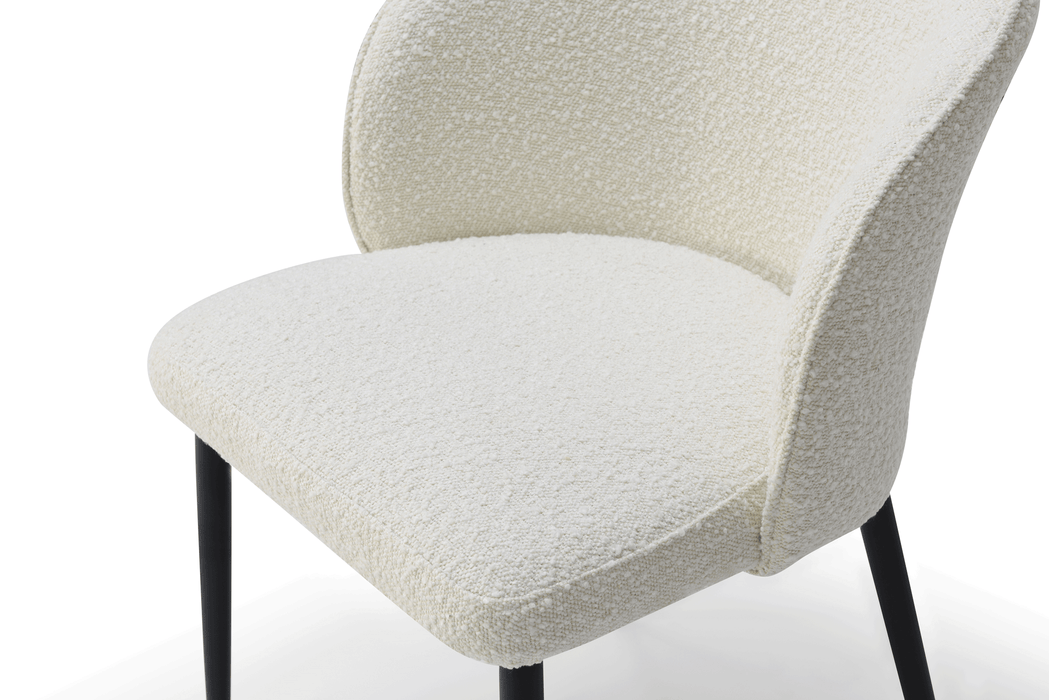 2107 chair black legs