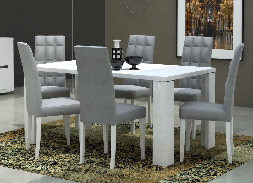 Elegance Chair