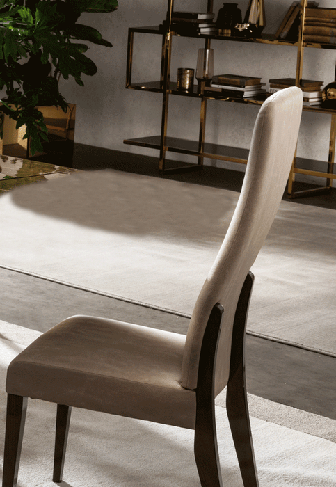 Essenza chair