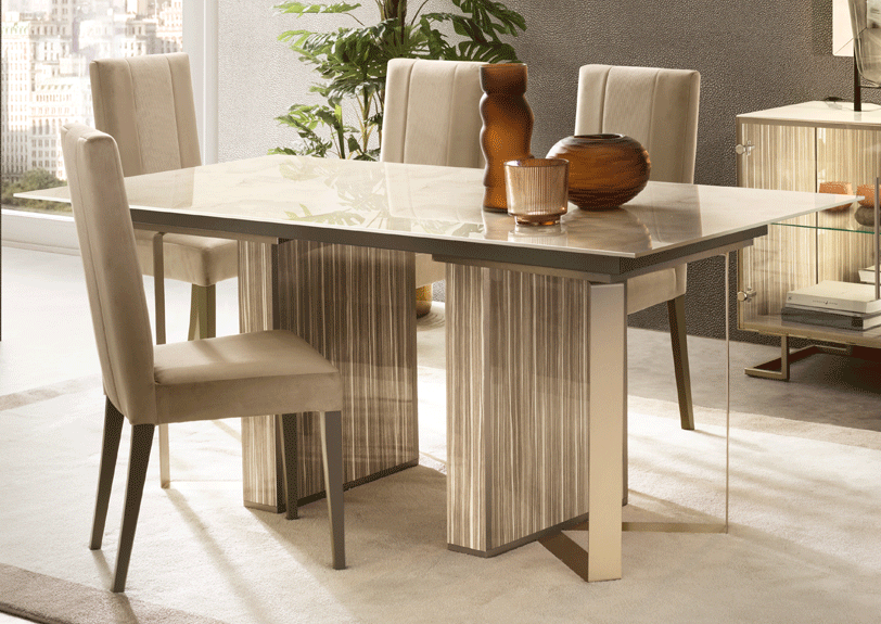 Luce Chair