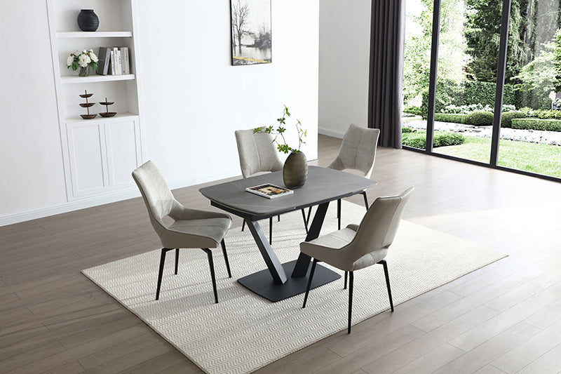 109 Grey Table with 1239 Chairs