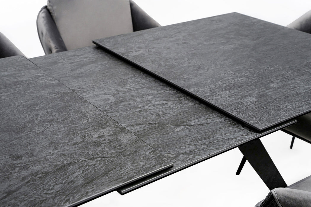 Aurora Onyx Dining set