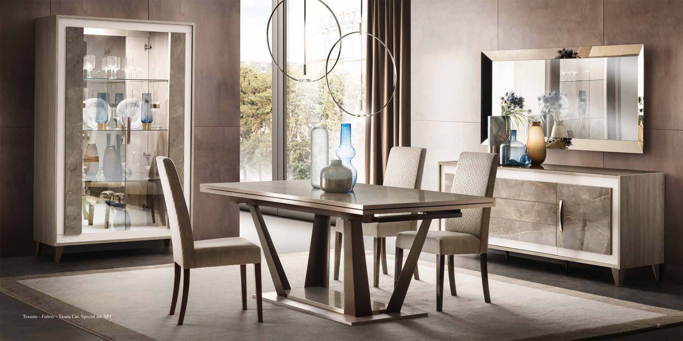 ArredoAmbra Dining room by Arredoclassic
