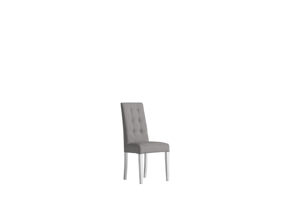 Carrara Dining