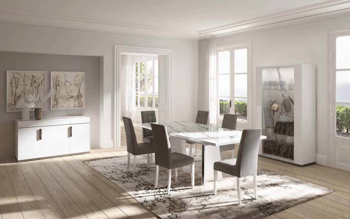 Carrara Dining