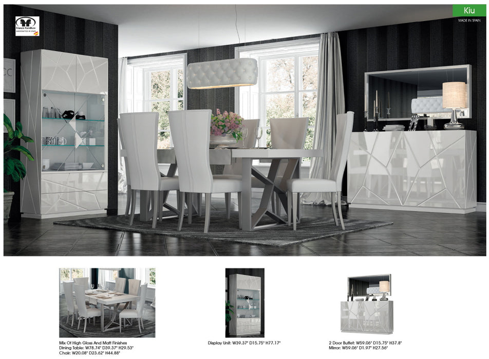 Kiu Dining Table
