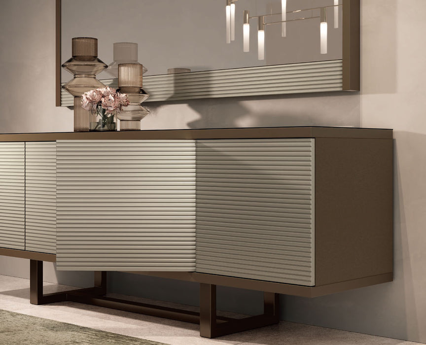 Linea Dining room
