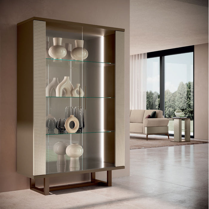 Linea Dining room