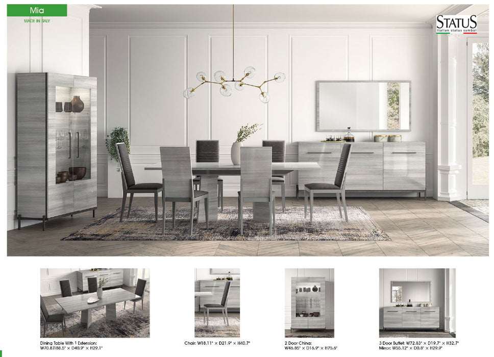 Mia Dining room