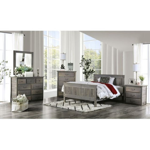 Rockwall Distressed Gray Chest - Weathered Gray