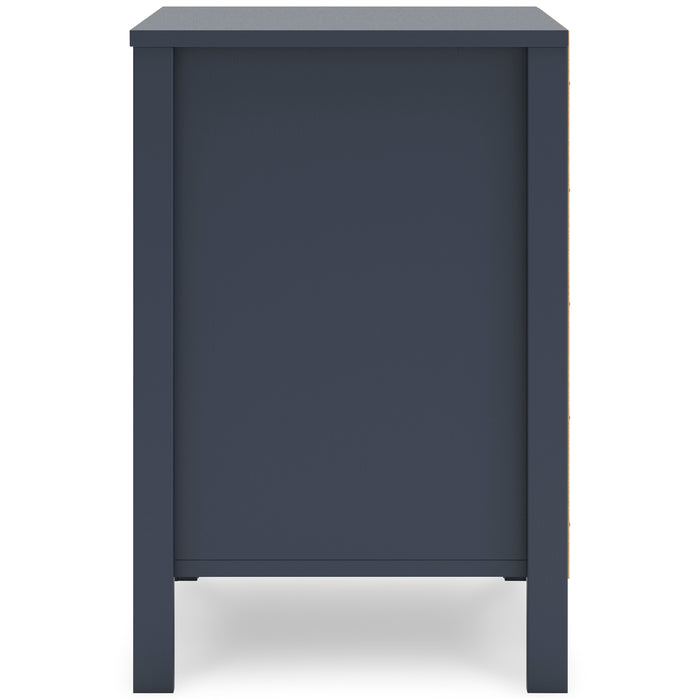 Simmenfort Nightstand