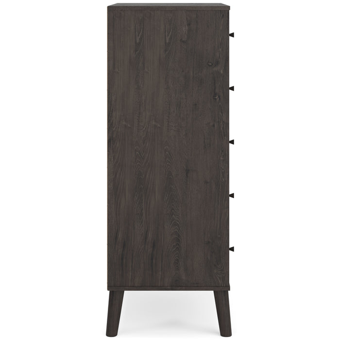 Piperton Chest of Drawers