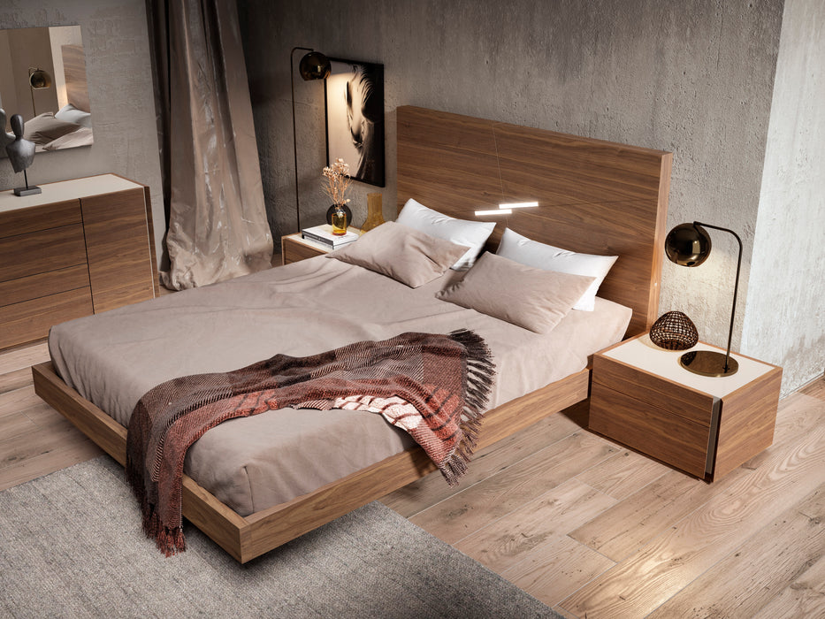 Faro Bed in Walnut 