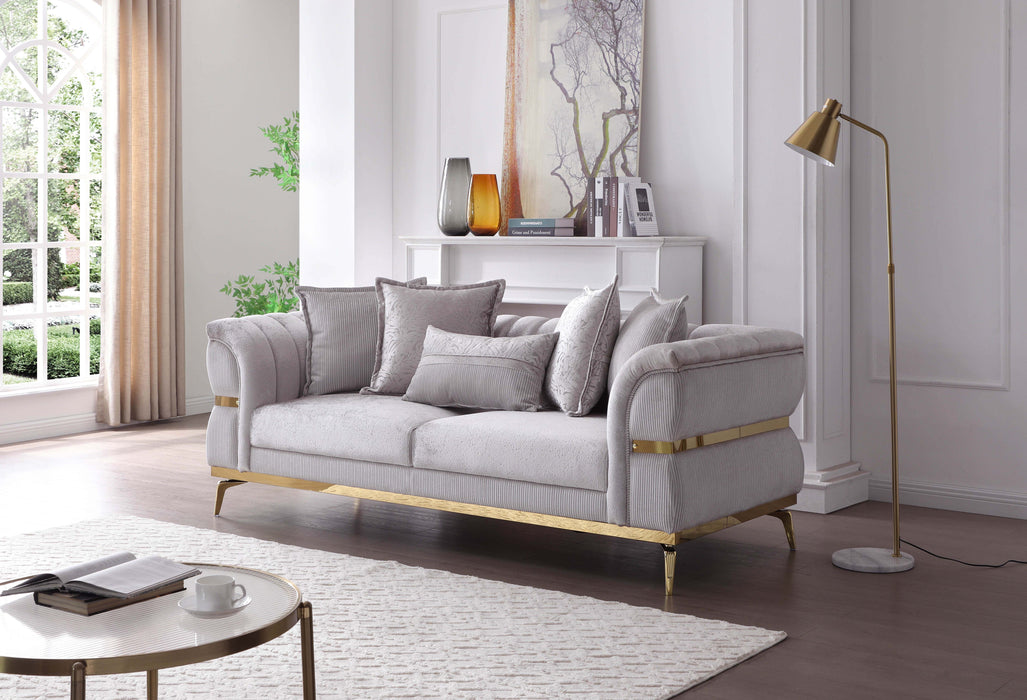 Glory Furniture Eaton Sofa - Shiny Silver