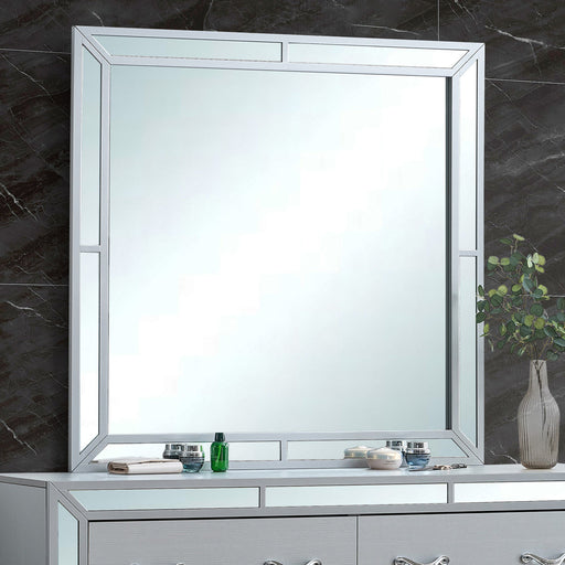 Glory Furniture Murry Mirror - Silver