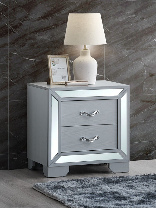 Glory Furniture Murry Nightstand - Silver
