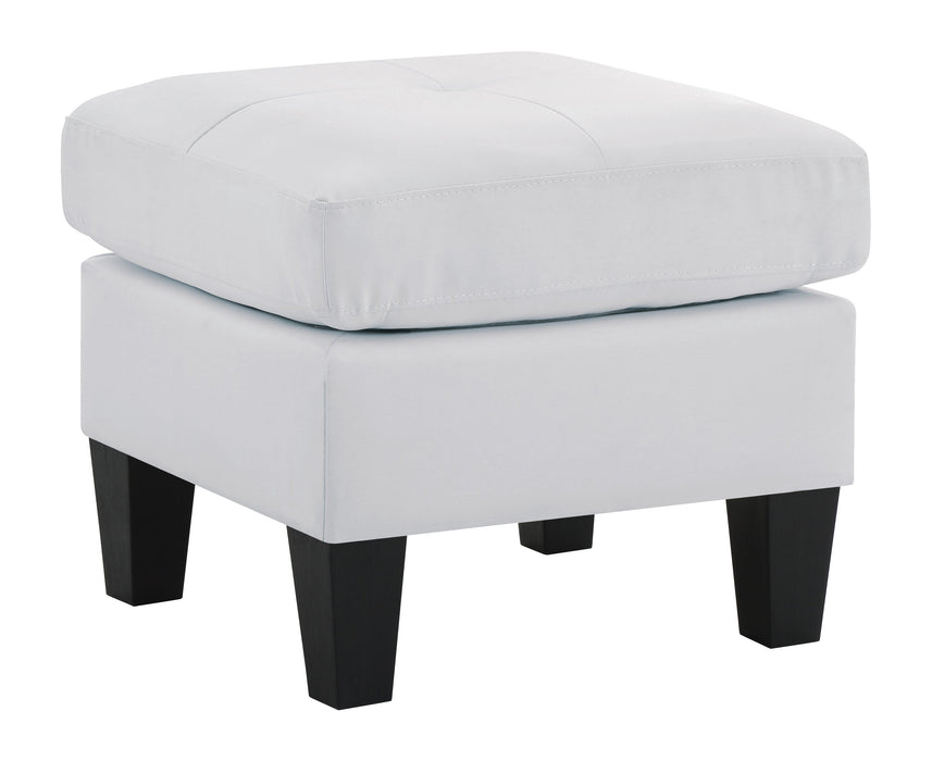 Glory Furniture Newbury Ottoman